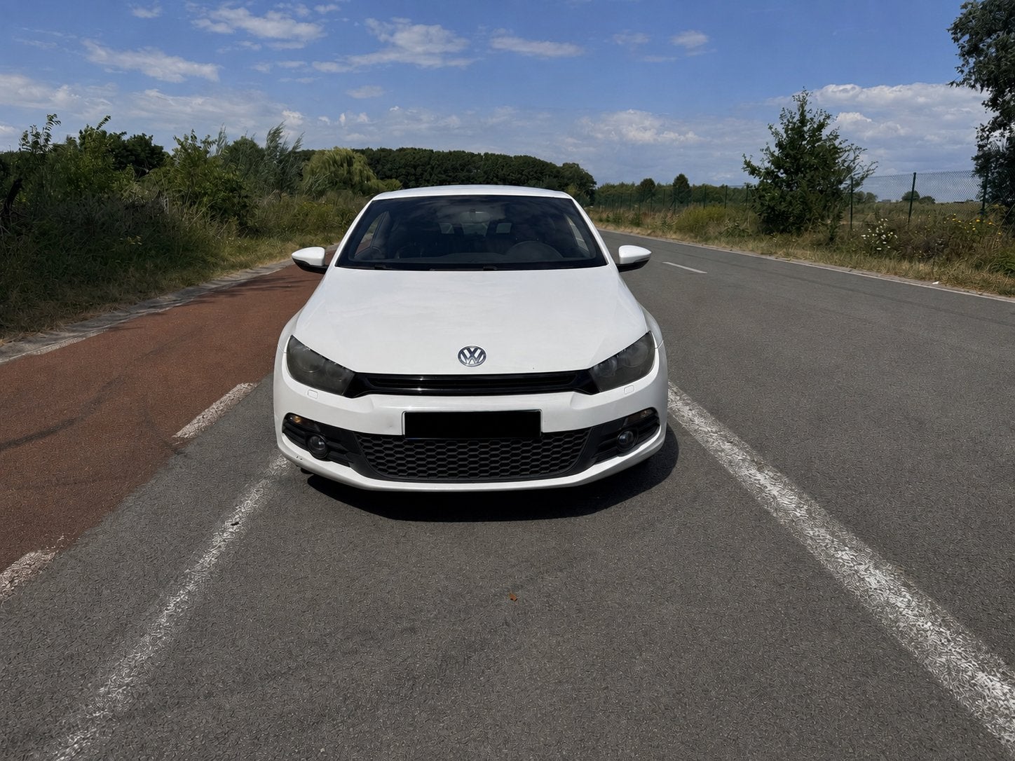 Volkswagen sirroco 2.0 TSI Automaat, Auto's, Volkswagen, 4 zetels, Zwart, 4 cilinders, Wit