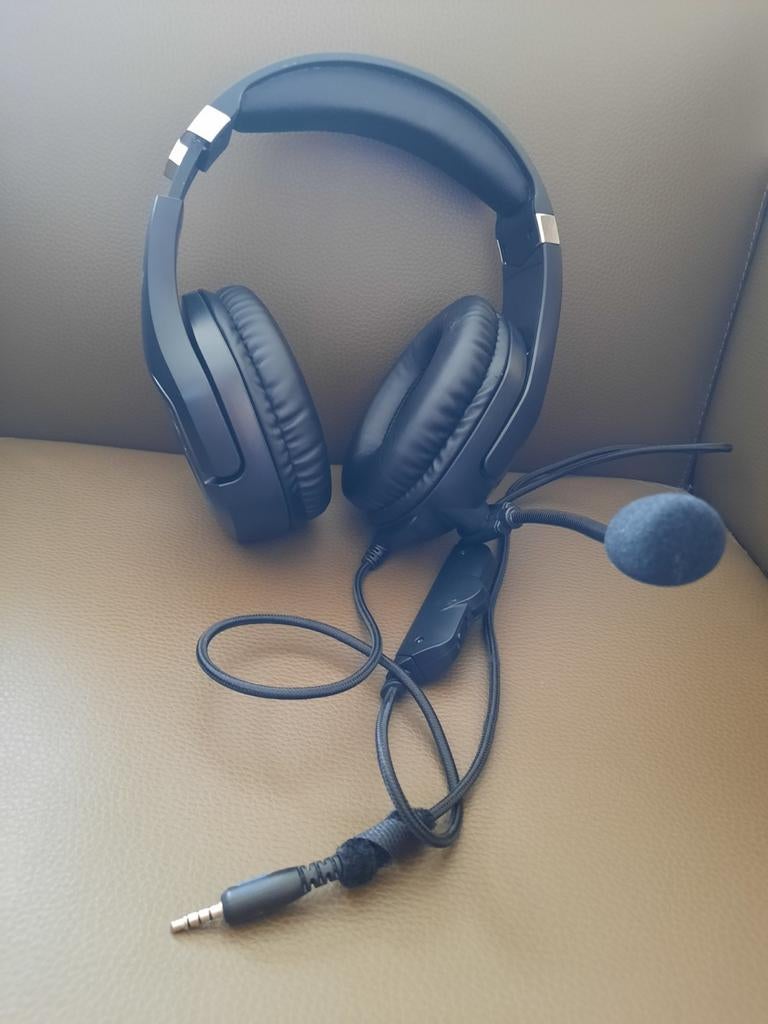 Trust GXT 488 Forze Gaming Headset. , Ophalen, Zo goed als nieuw, Gaming headset, Bedraad