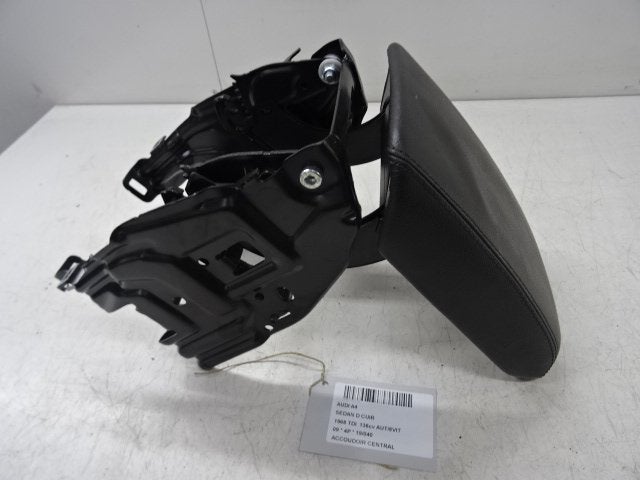 CONSOLE CENTRALE Audi A4 (B8) (01-2007/12-2015), Utilisé, Audi