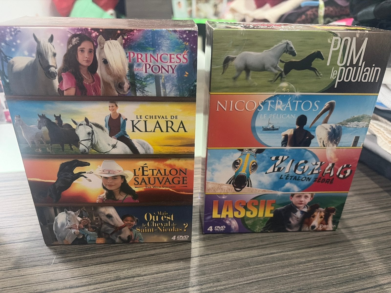 Lot de 2 coffrets DVD Famille / Animaux (8 films), Enlèvement, Comme neuf, Aventure, Coffret