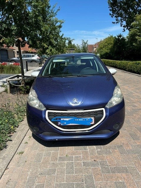 Peugeot 208, Euro 5, Achat, 50 kW, 4 portes