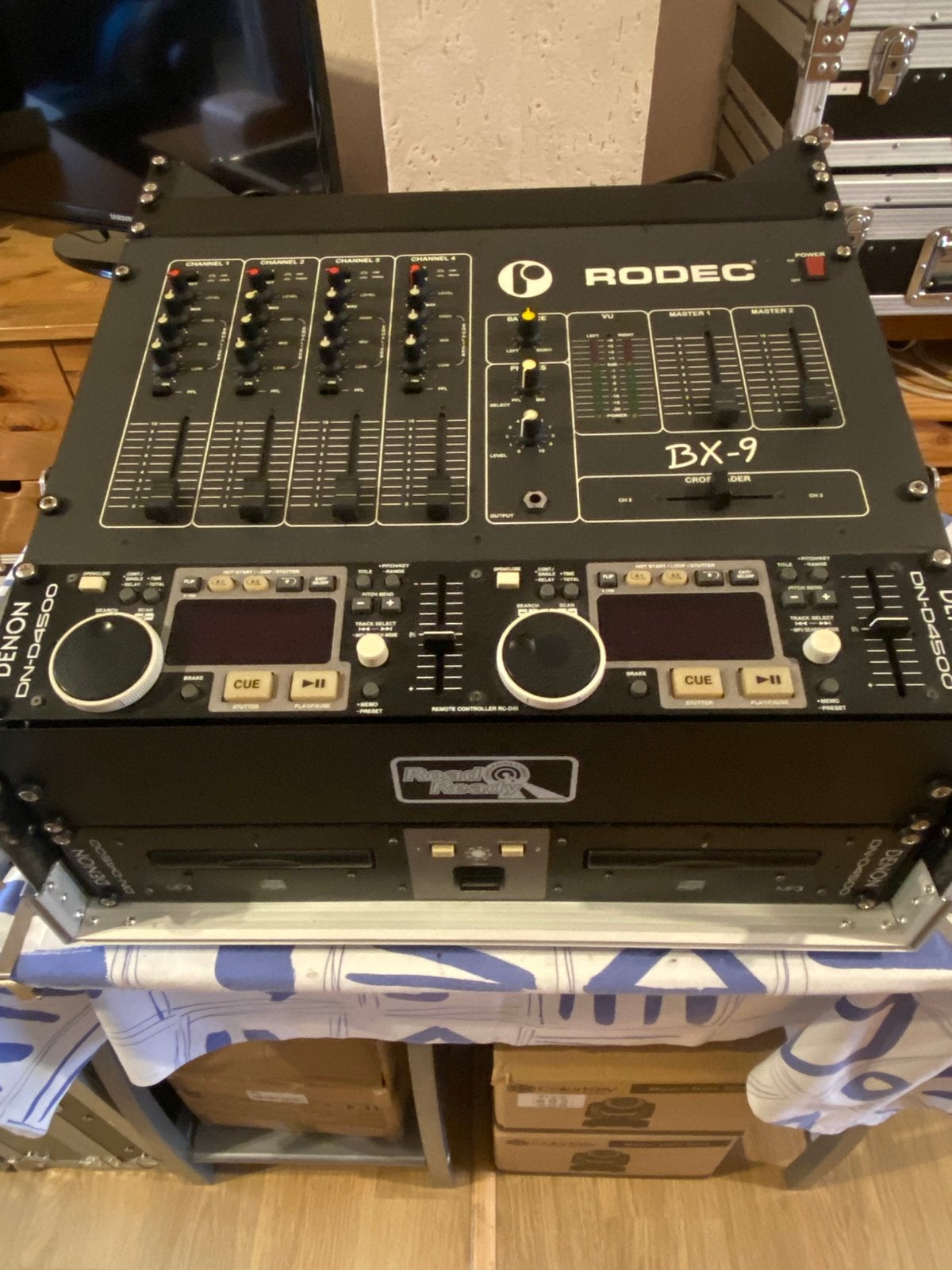 Discobar met Rodec BX 9 en Denon DN -D4500, Muziek en Instrumenten, Dj-sets en Draaitafels, Ophalen, Zo goed als nieuw, Denon