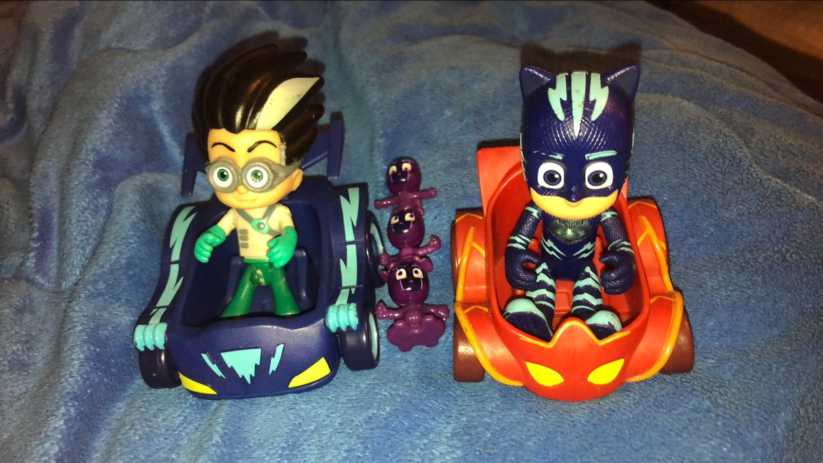 Pyjamasques figurines, Utilisé