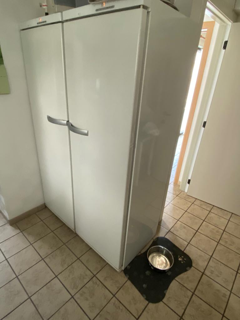 Koelkast en diepvries Miele, Ophalen, Zo goed als nieuw, 60 cm of meer, 160 cm of meer