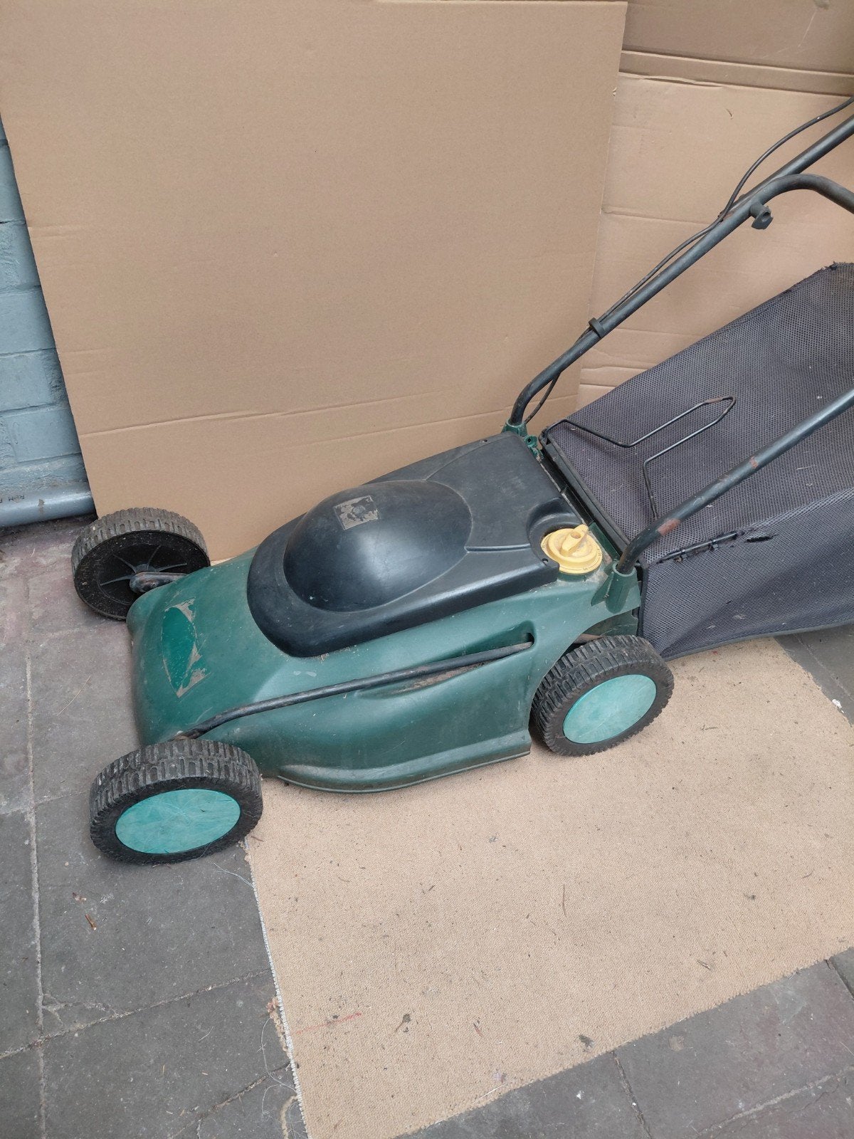 electrice  grasmaaier, Cirkelmaaier, Gebruikt, Elektrische starter, 40 t/m 49 cm