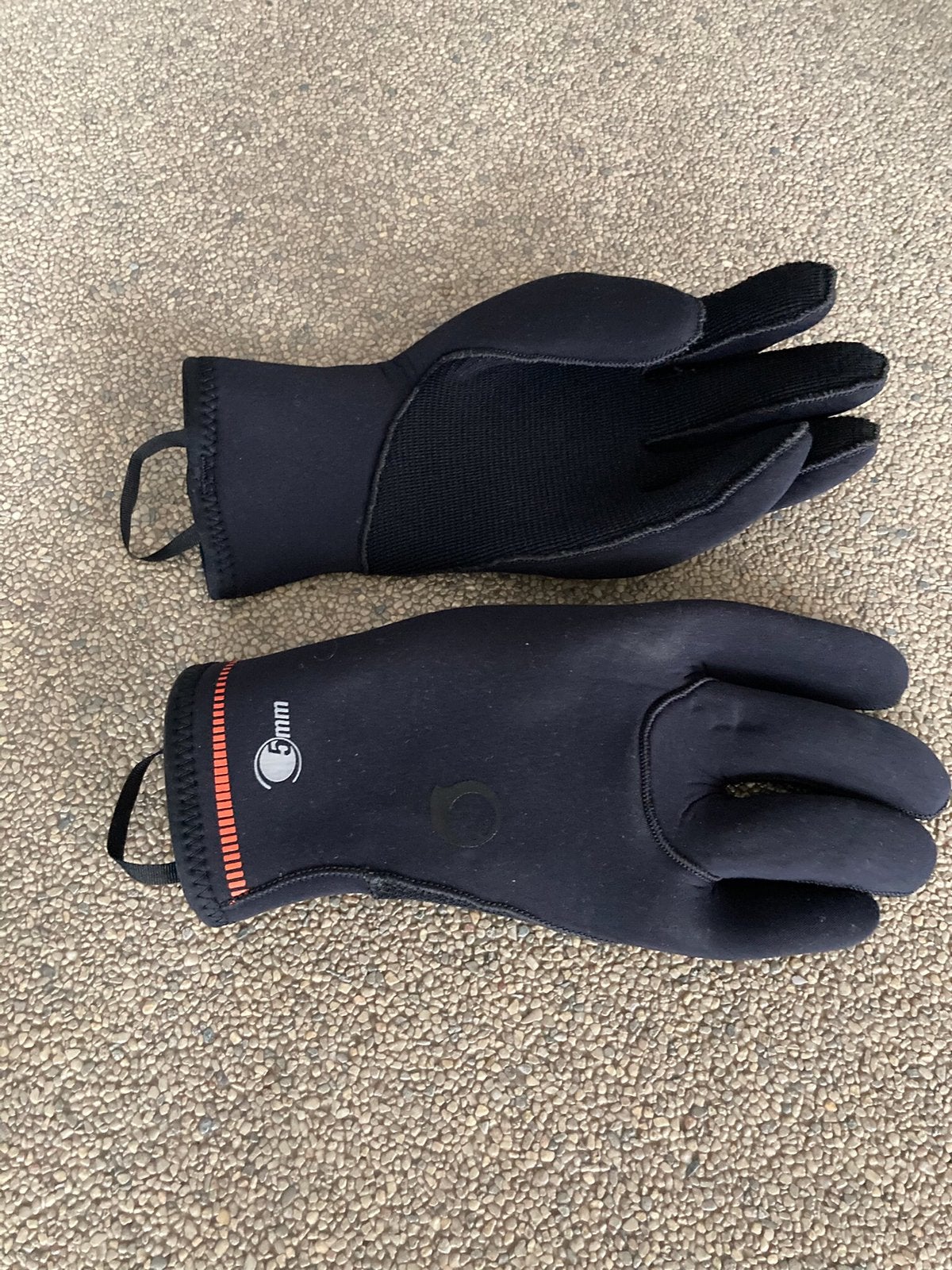 Duikhandschoenen en duikbotjes, Sports nautiques & Bateaux, Plongée, Enlèvement, Comme neuf