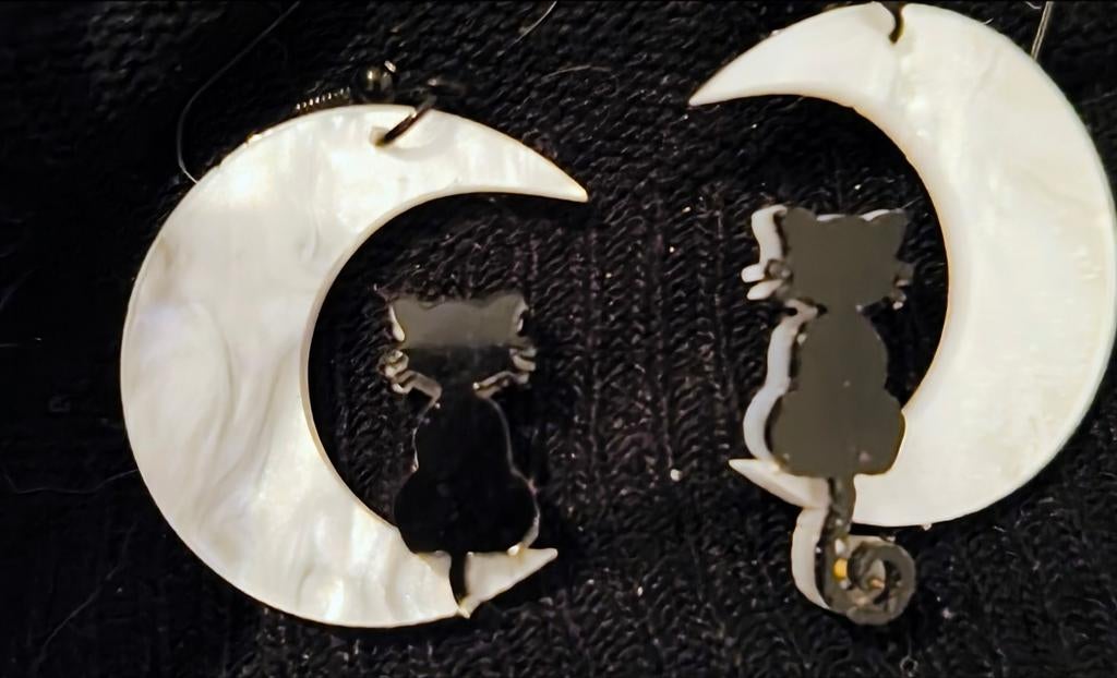 Katjes op de maan oorbellen, Overige materialen, Hangers, Zwart, Nieuw