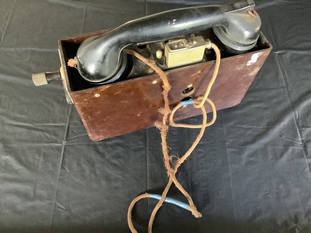 Téléphone de campagne allemand ww2, Enlèvement