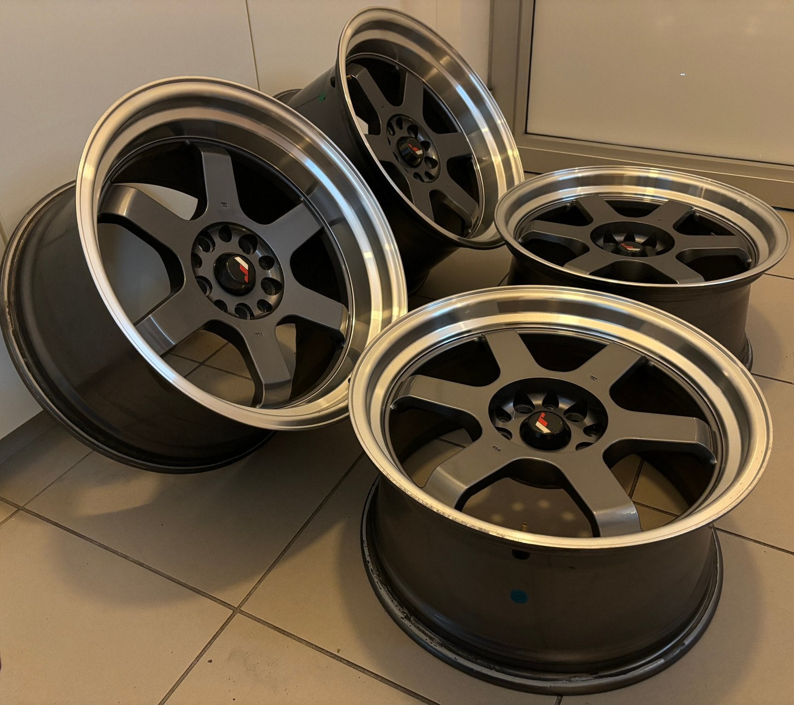 JR12 5x120/5x112 18” 9j et25 avant 10j et20 arrière, Autos : Pièces & Accessoires, Pneus & Jantes, 4 Saisons, 18 pouces, Enlèvement