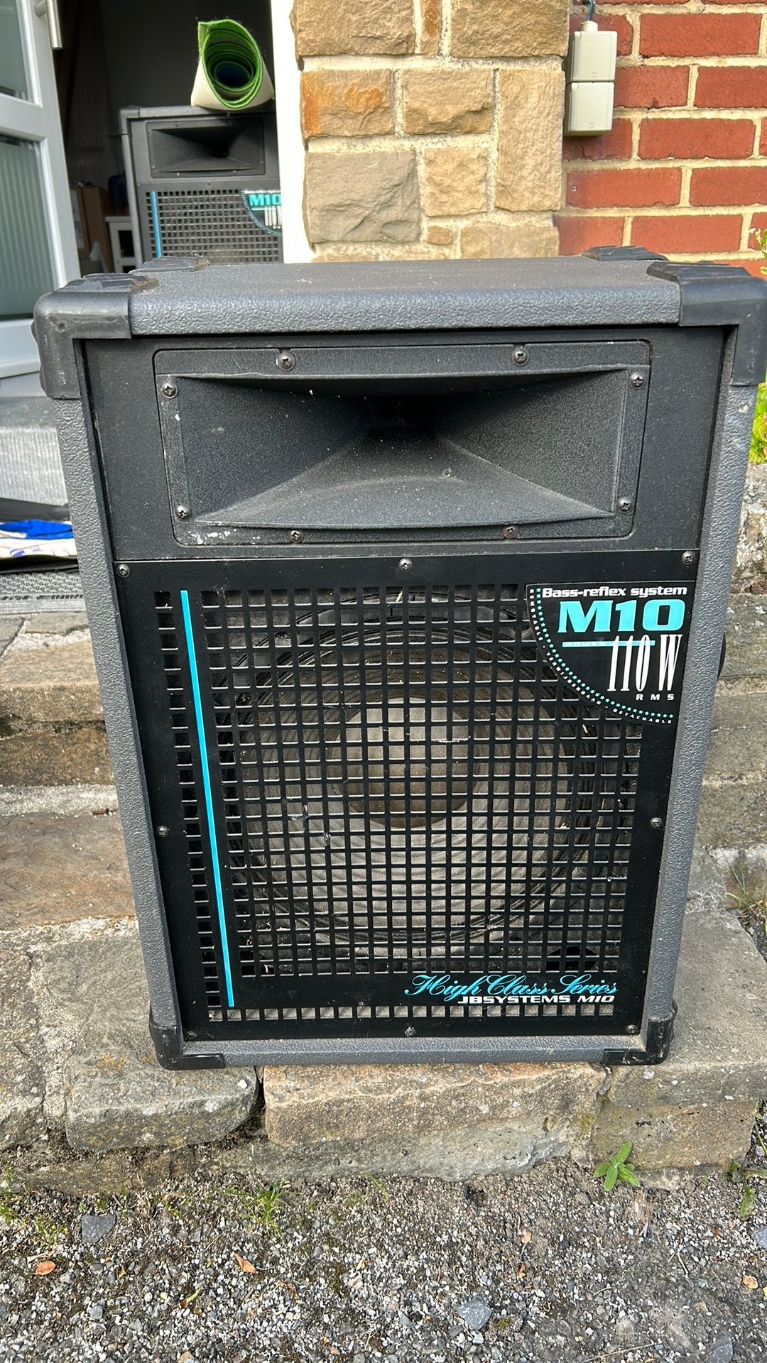 2 enceintes jbsystems m10 dont 1 fonctionne mal, Musique & Instruments, Enlèvement, Utilisé