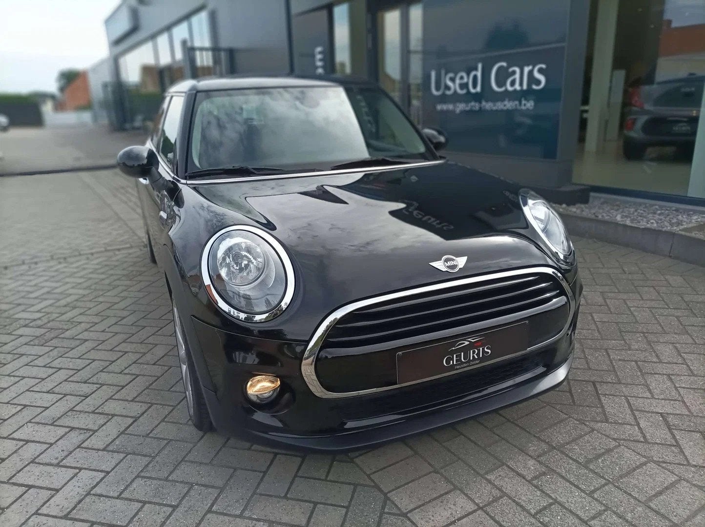 MINI Cooper Mini 1.5 Cooper (bj 2016), Auto's, 100 kW, Gebruikt, 136 pk, Zwart