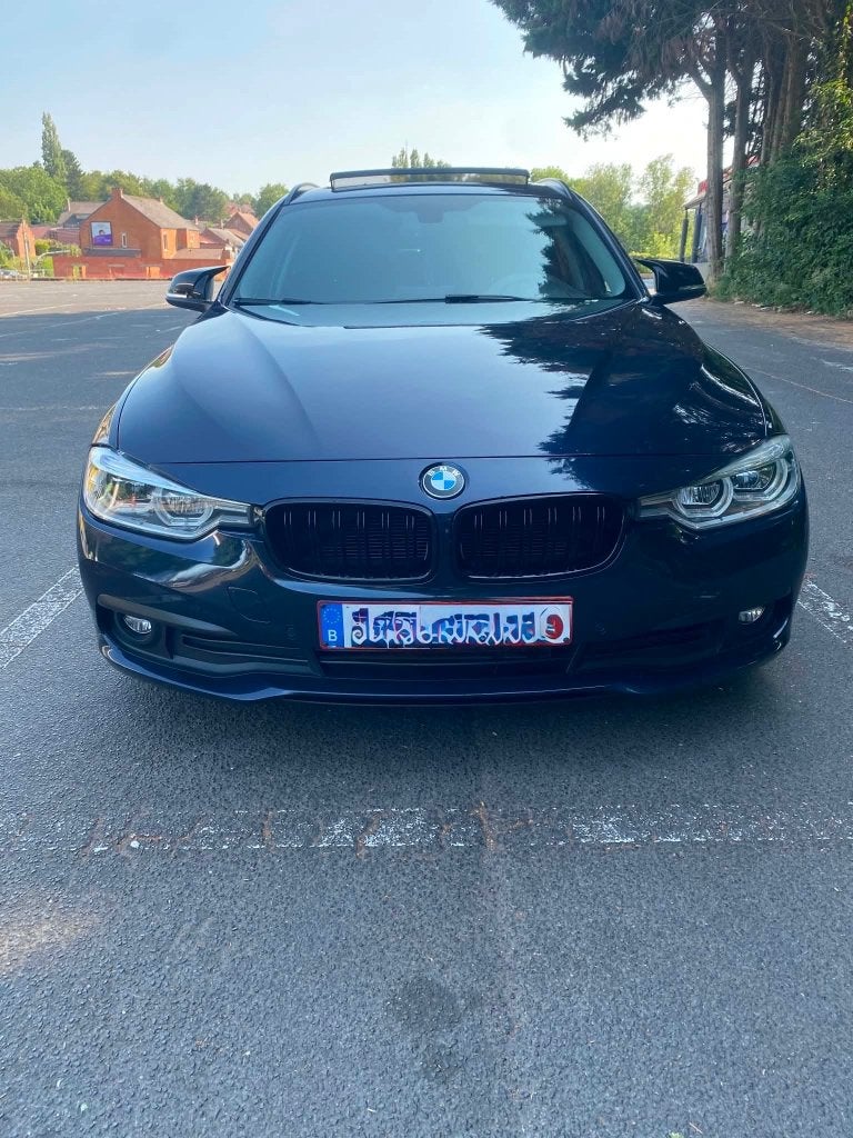 BMW 318D, Autos, Cuir, Bleu, 5 portes, Automatique