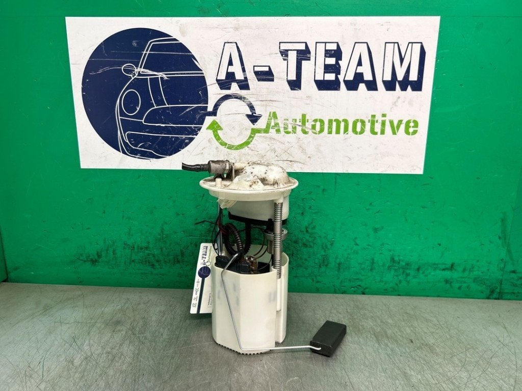 BRANDSTOFPOMP Fiat Panda (169) (|A2C53257951|), FCA Germany GmbH, Gebruikt, IPC D1-09 Bahnhofsplatz
65423  Rüsselsheim am Main, DE