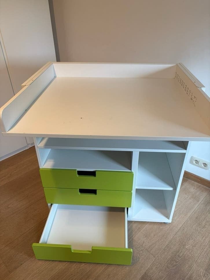 Table à langer / commode Ikea Smastad, 90 à 105 cm, Enlèvement, Utilisé, 100 cm ou plus