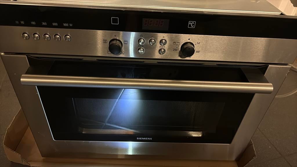 Siemens combi oven/microgolf-HB84K.50N, Encastré, 45 à 60 cm, Enlèvement, Utilisé