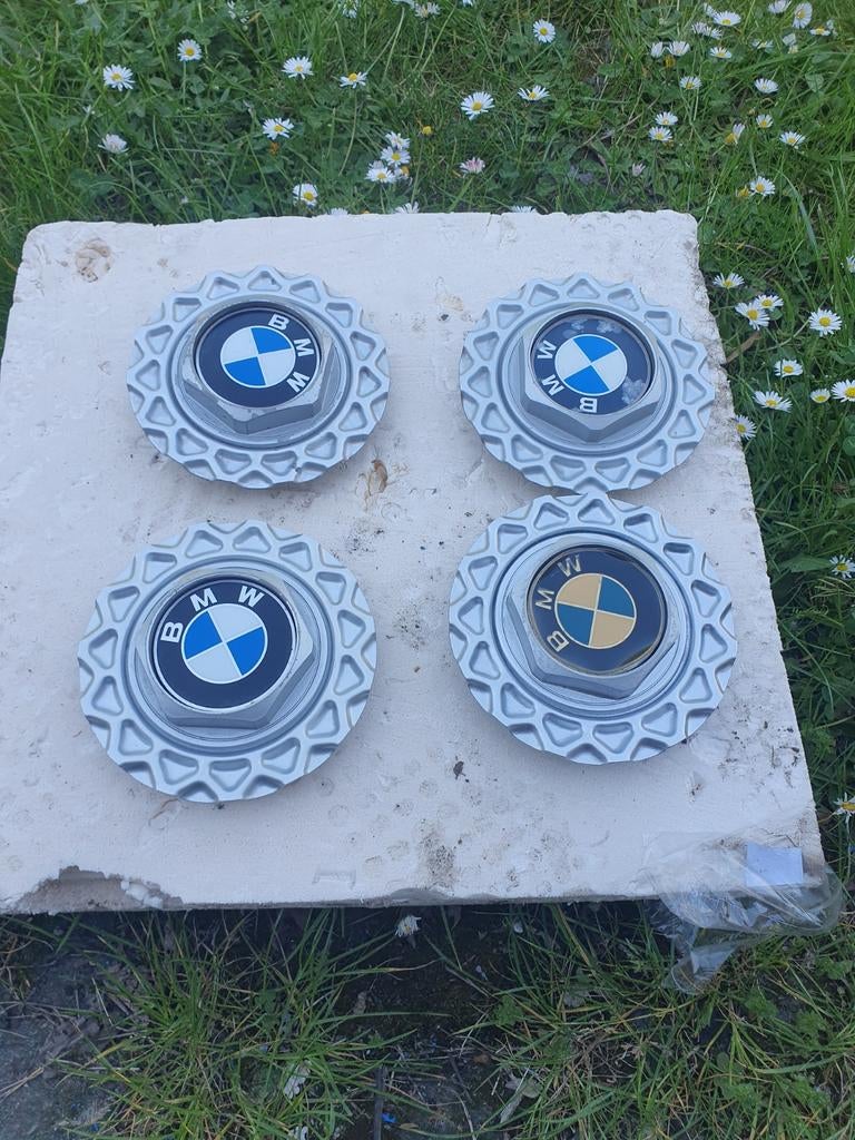 Bmw e30 caches jantes bbs 14 pouces original