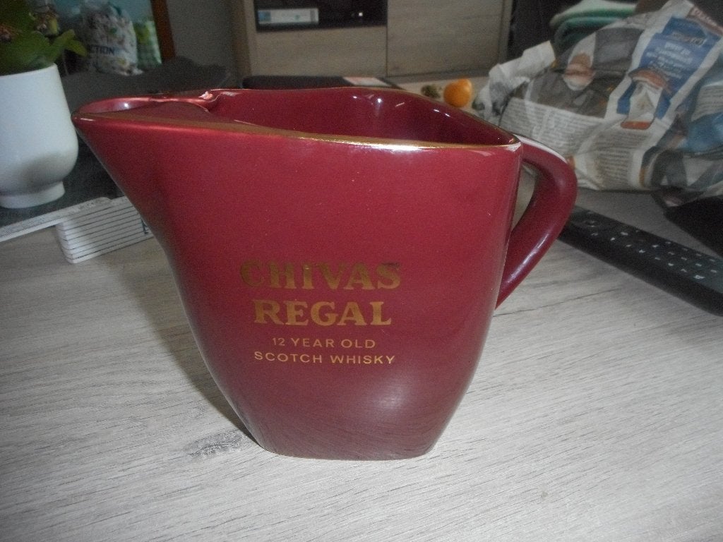 whisky kan chivas regal, Collections, Marques & Objets publicitaires, Enlèvement ou Envoi, Comme neuf, Ustensile