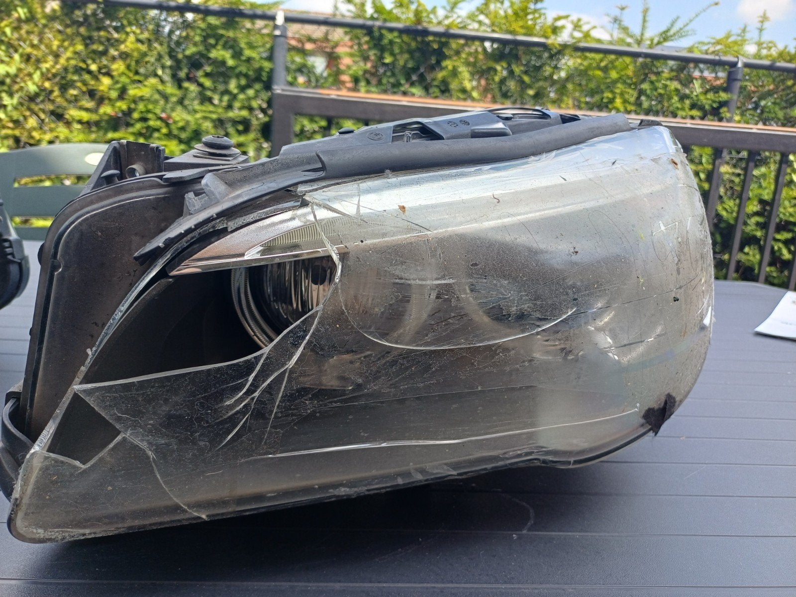 Bmw f10. Links koplamp  7.378.513.05   200€, Enlèvement, BMW