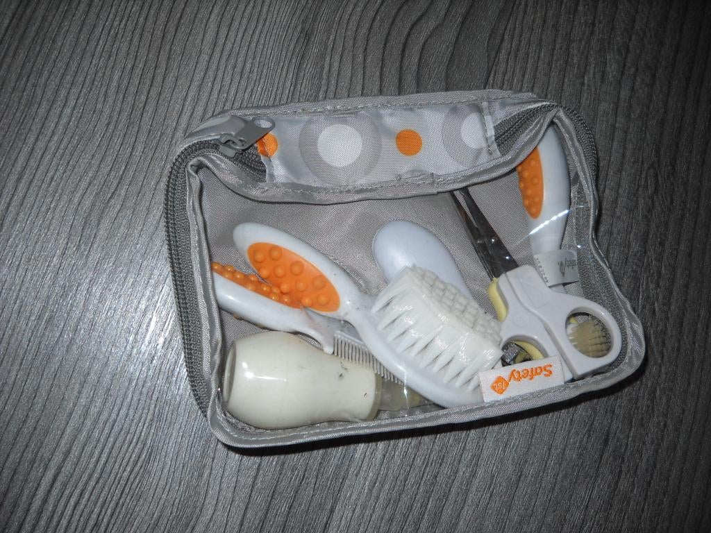 baby verzorgingsset-goede staat, Ophalen, Zo goed als nieuw