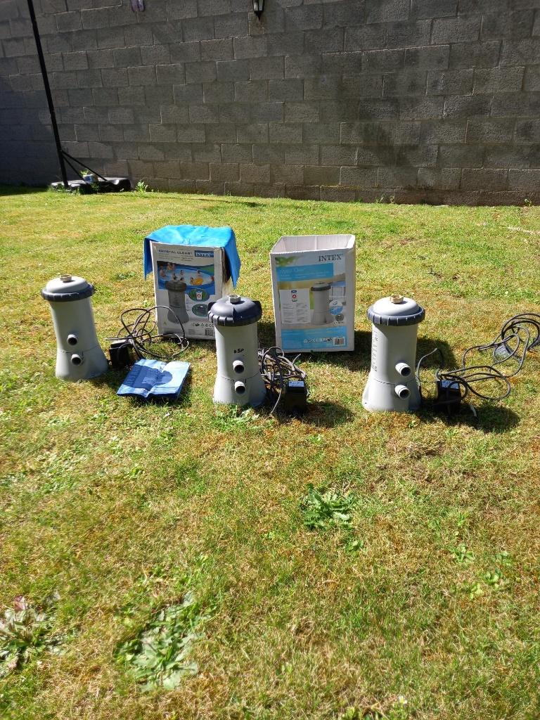 3 Pompes Intex pour piscine, Jardin & Terrasse, Enlèvement, Utilisé, Pompe