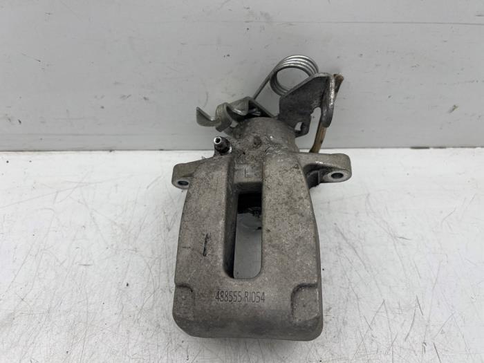 Etrier de frein (pince) arrière gauche d'un Volkswagen Pass, Volkswagen, -, 3 mois de garantie, Utilisé