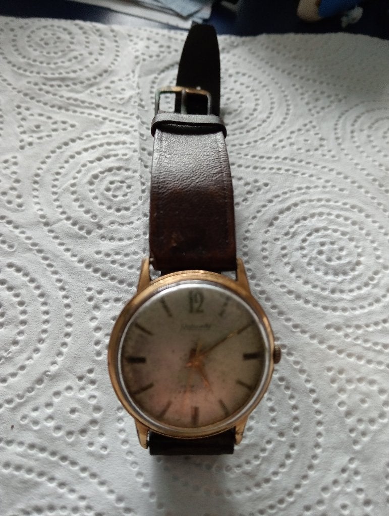 Pols Horloge met leren bandtje loopt effen en, Ophalen of Verzenden, Gebruikt, Polshorloge, Leer