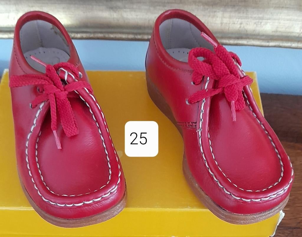 Vintage nieuwe leren schoenen, Ophalen