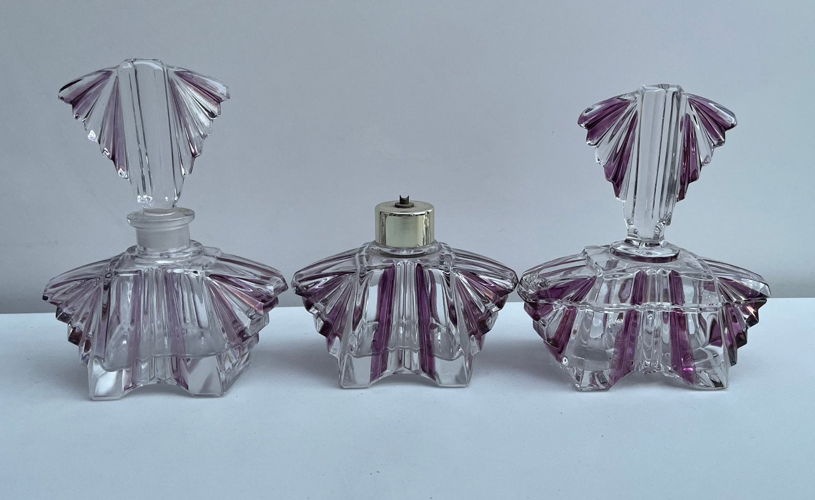 Art Deco Parfumset 3-delig - Paars Kristal -  Poederdoosje, Ophalen of Verzenden
