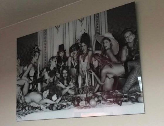 The Last Supper, Enlèvement, Comme neuf