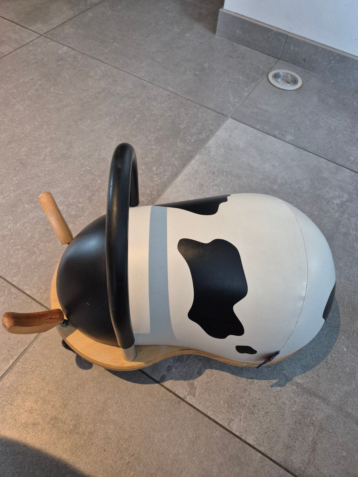 Porteur Vache enfant.
 de la marque Wheely Bug
 de la marque, Enlèvement