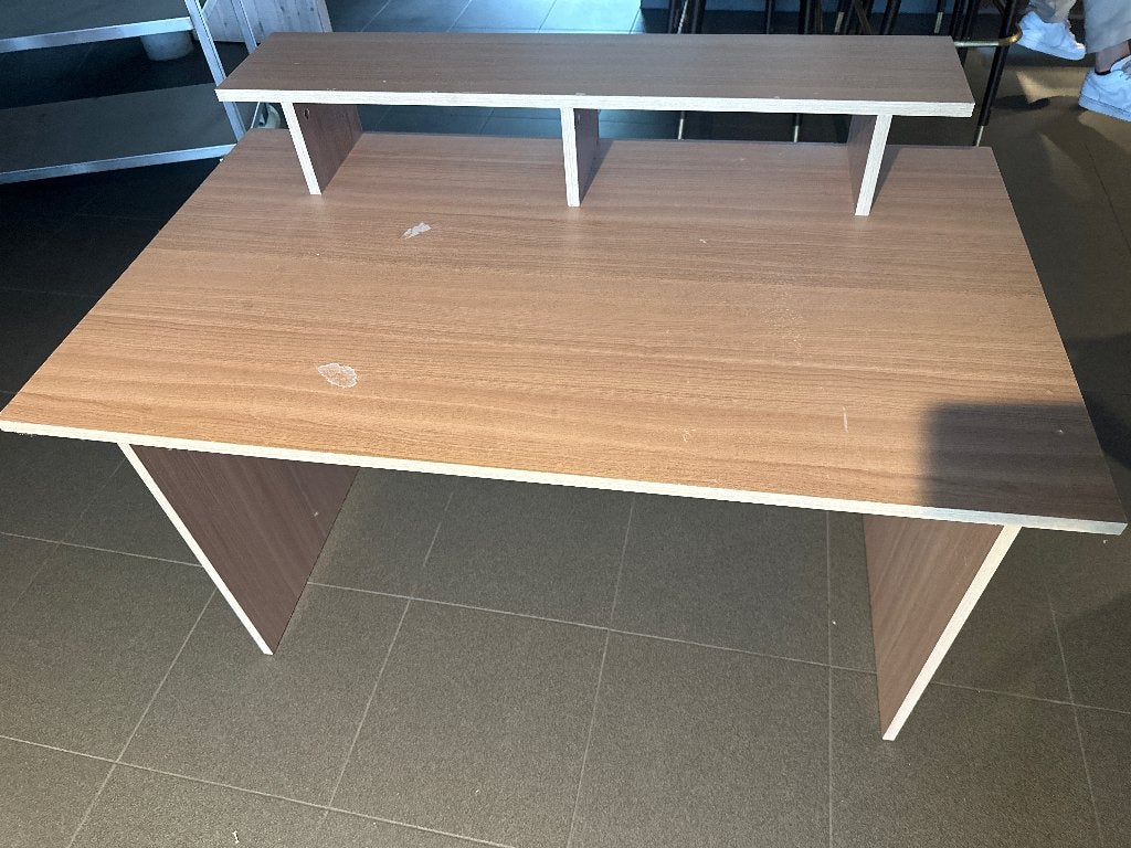 Bureau, Enlèvement, Utilisé