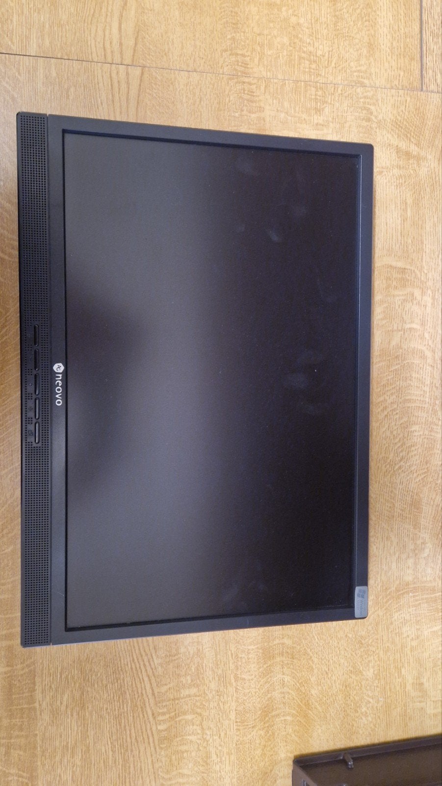 AG Neovo 19" scherm VGA, Computers en Software, Ophalen, Gebruikt, VGA