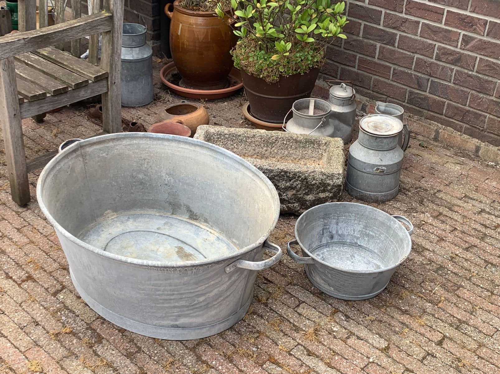 Mooie zinken kuipen 1 groot 80 liter en 1 klein, Tuin en Terras, Bloembakken en Plantenbakken, Ophalen, Zo goed als nieuw