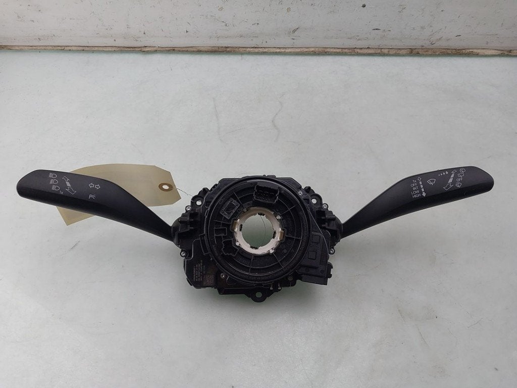 COMBINE COMMODO Volkswagen ID.4 (E21) (01-2020/10-2023), Volkswagen, Volkswagen AG, Utilisé, Kundenbetreuung@volkswagen.de