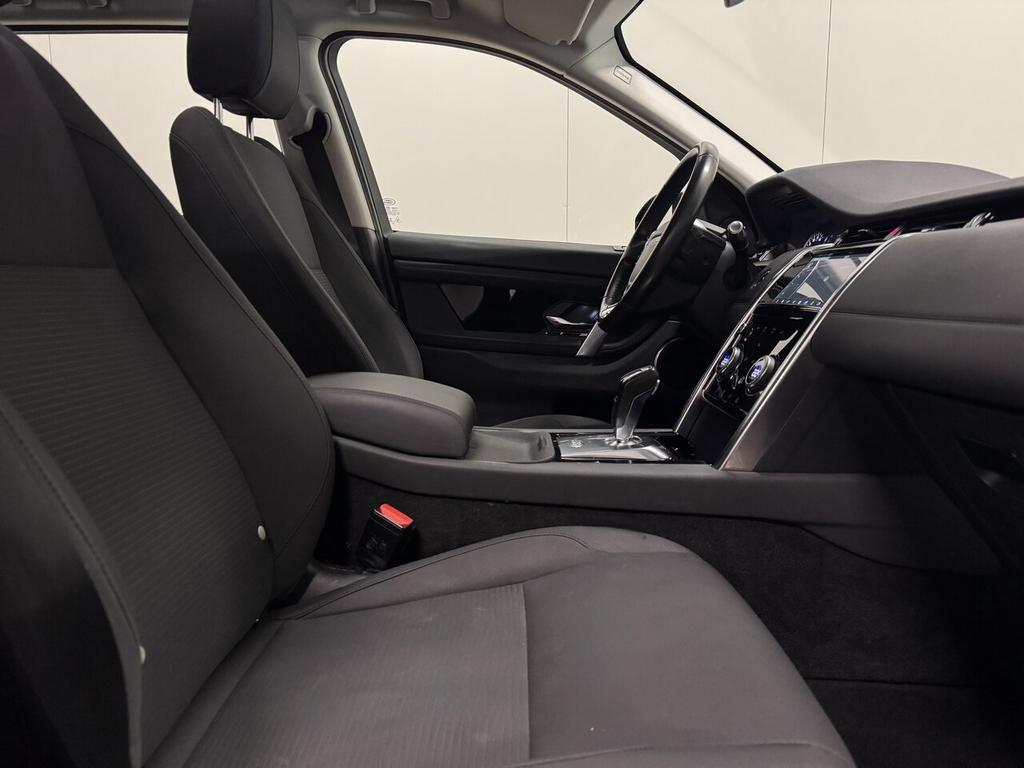 Land Rover Discovery Sport 2.0d AWD Autom. 7pl - Airco - GP, 4 deurs, 4 cilinders, 0 kg, Discovery Sport