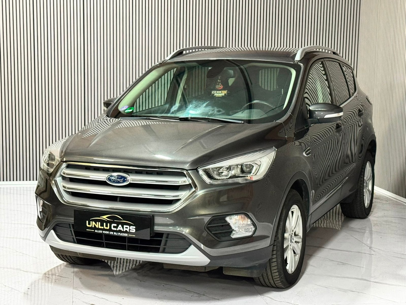 FORD KUGA 1.5 BENZINE 2018 TOPSTAAT, Auto's, Voorwielaandrijving, Stof, 1498 cc, Euro 6