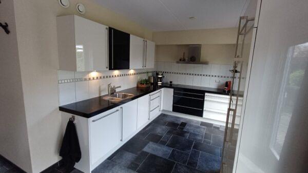 ✨ MODERNE KEUKEN MET KASTENWAND ✨