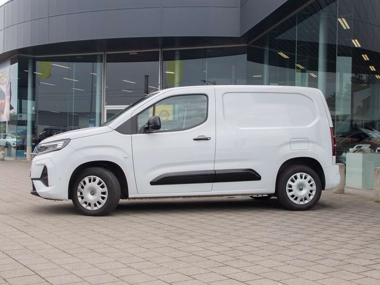 Opel Combo CARGO FRIGO 1.5D 130PK CAMERA|SENSOREN|TREKHAAK|, 0 kg, Capteur de lumière, Achat, Entreprise
