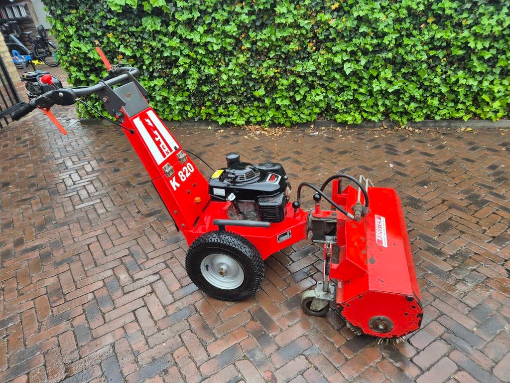 Kersten K820 veegmachine bouwjaar 2010, Tuin en Terras, Veegmachines, Ophalen