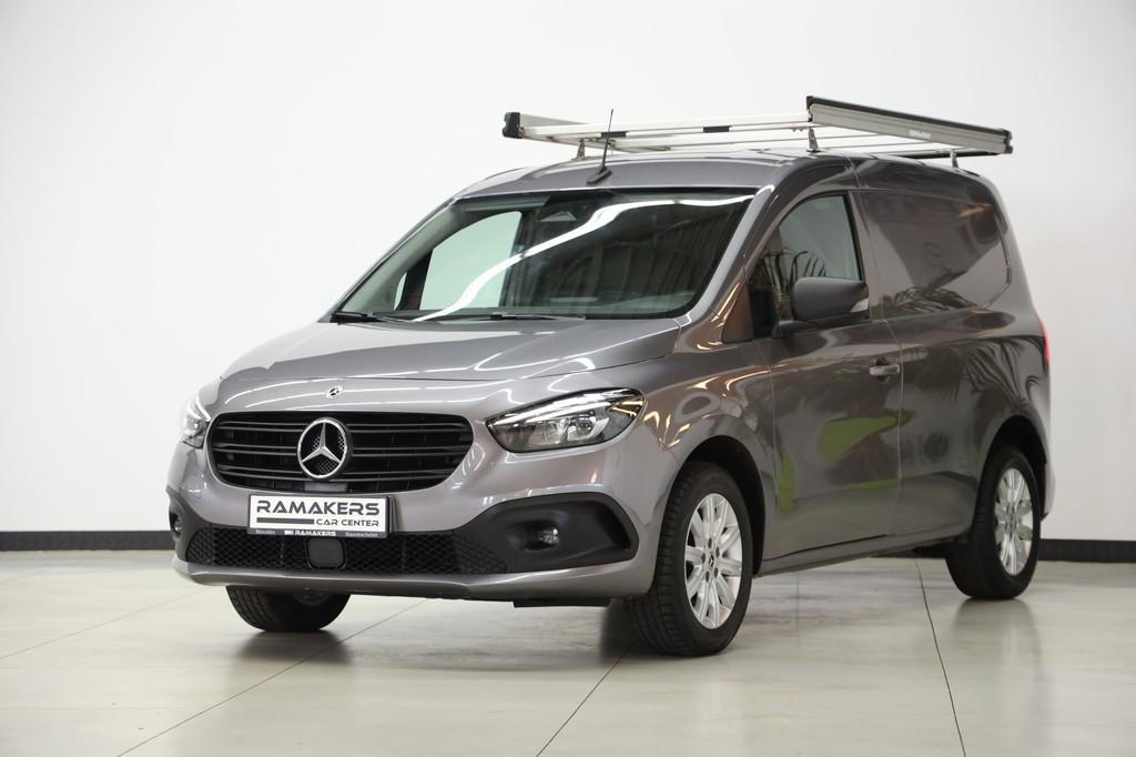 Mercedes-Benz Citan 110 CDI L1 | LED Navi Camera Carplay Zit, Auto's, Mercedes-Benz, Voorwielaandrijving, Stof, Gebruikt, 4 cilinders