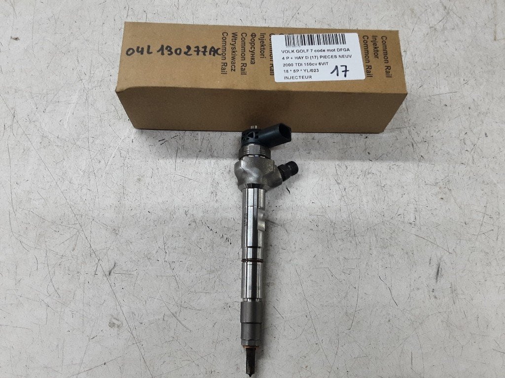 INJECTEUR Volkswagen Golf VII (AUA) (04L130277AC), Autos : Pièces & Accessoires, Volkswagen, Volkswagen AG, Utilisé, Kundenbetreuung@volkswagen.de