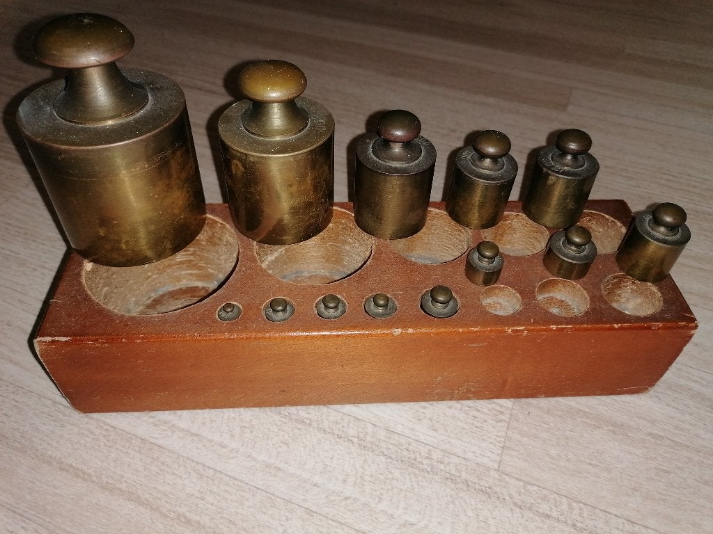 set antieke gewichtjes voor weegschaal, Ophalen of Verzenden