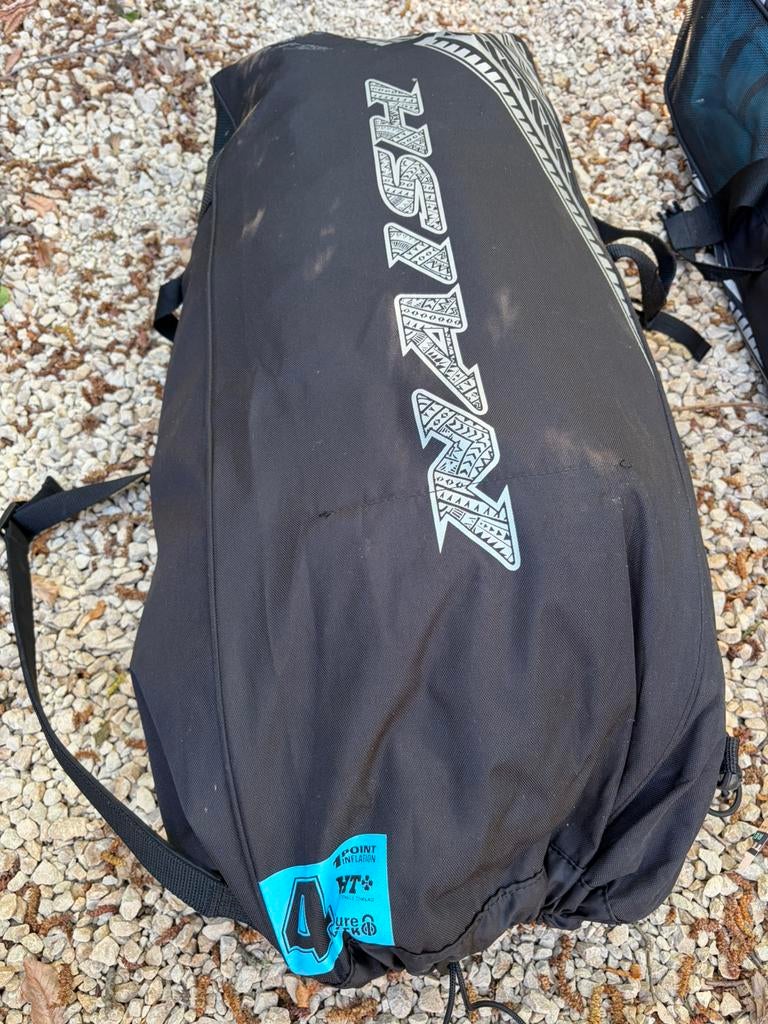 Naish wings matador maat 4 en 5 voor wingfoil, Enlèvement, Utilisé, Wingsurf-aile