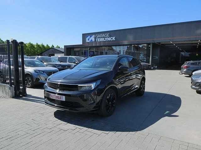 Opel Grandland 1.2 i 130pk Automaat GS Line Black Edition, Zwart, Bedrijf, 5 zetels, USB