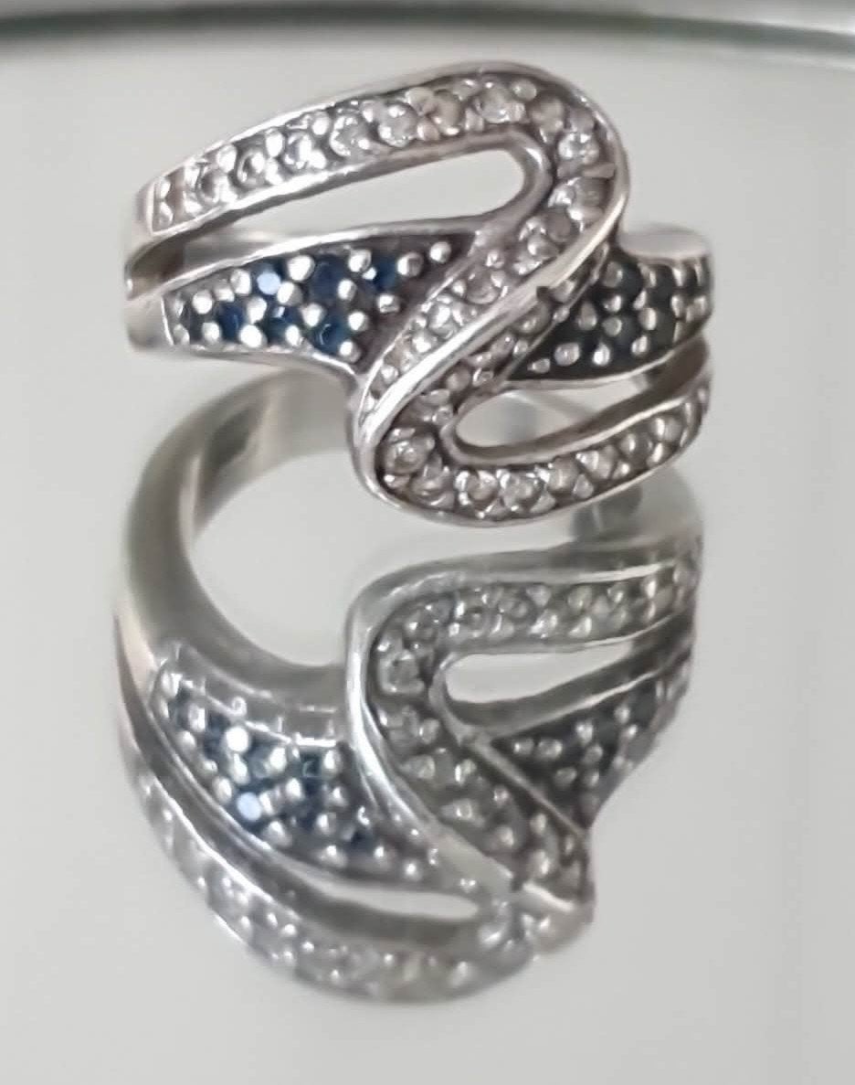 Oude mooi ring., Handtassen en Accessoires, Ringen, Verzenden