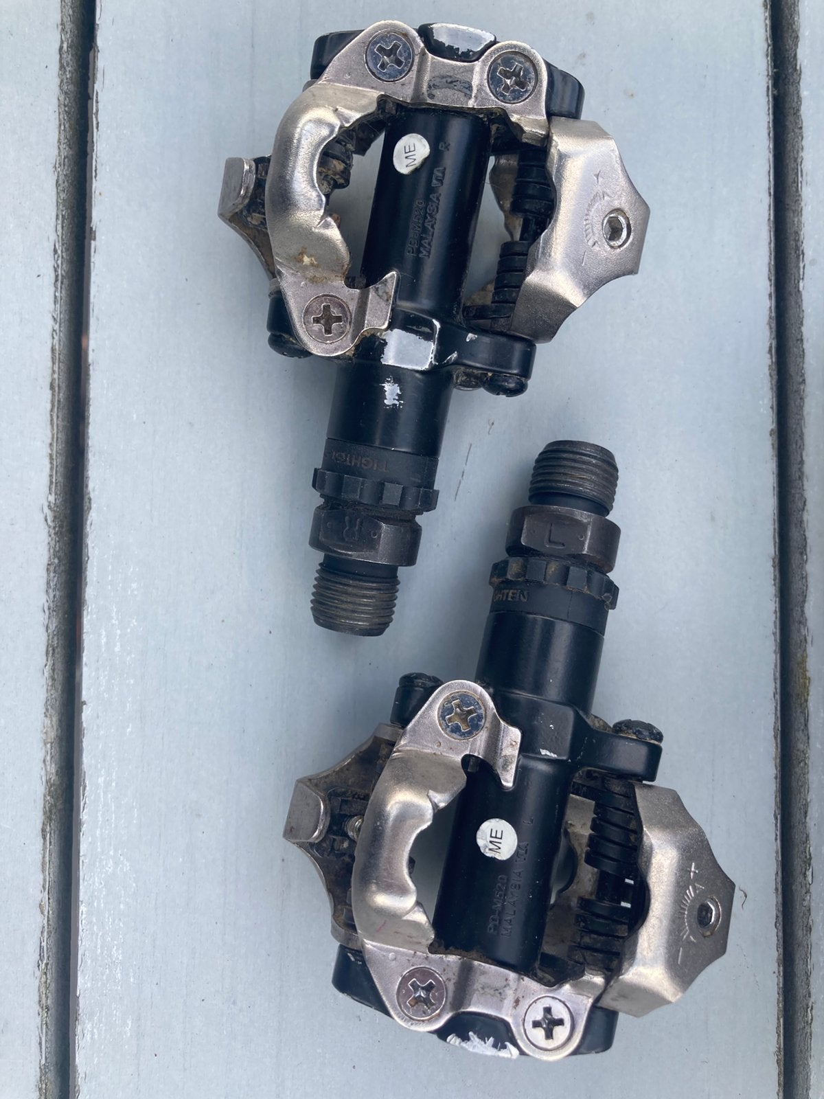 Shimano PD-M520 - Paire de Pédales SPD - peu utilisées, Vélos & Vélomoteurs, Enlèvement, Utilisé, Pédalier ou Pédales