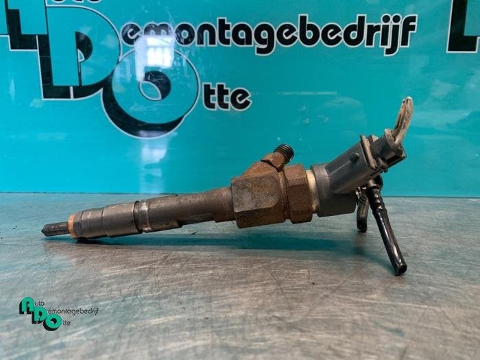 Verstuiver (diesel) van een Opel Movano (Movano 00-), Gebruikt, -, -, Opel