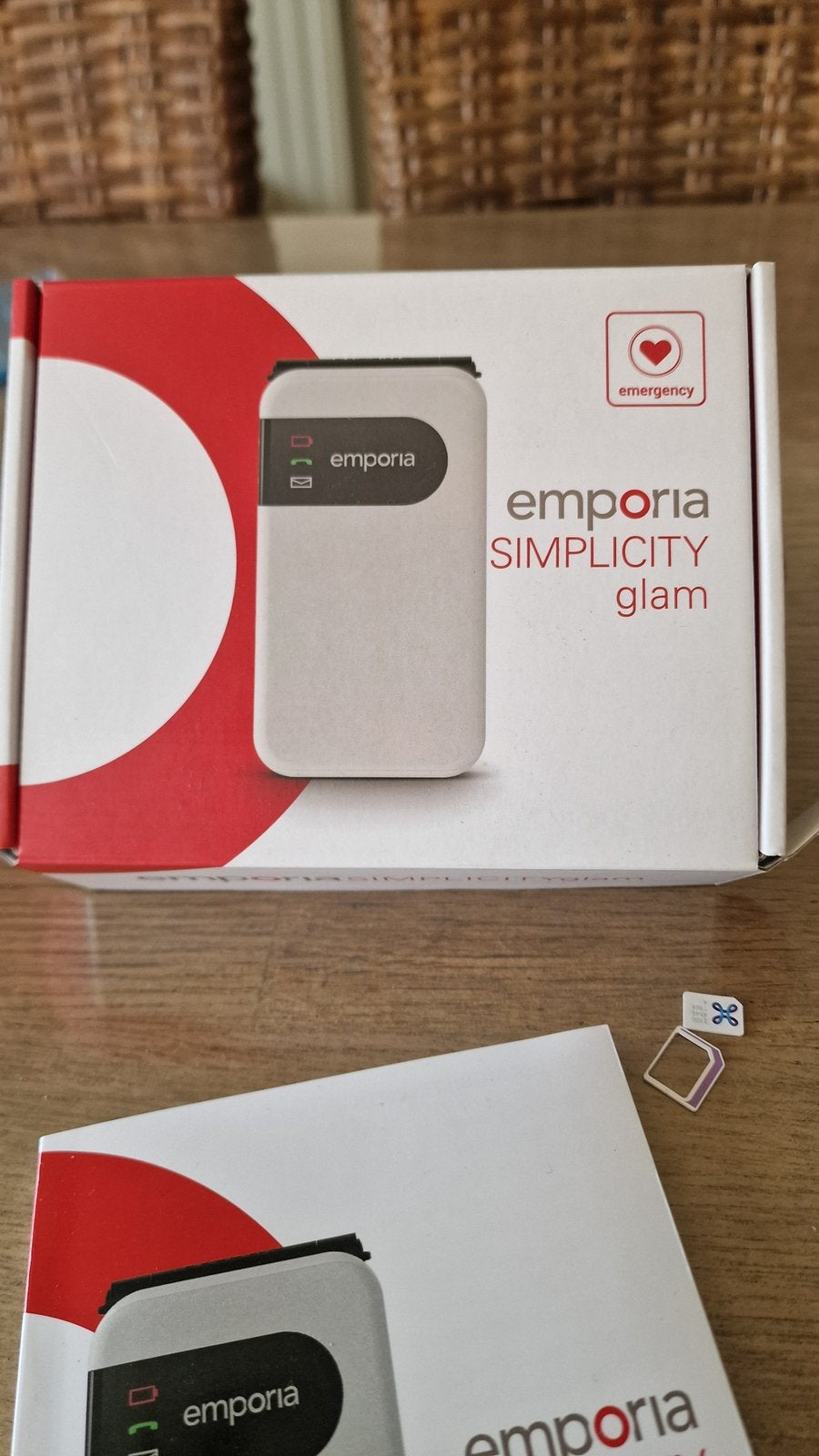 Emporia emporiaSIMPLICITYglam, Télécoms, Neuf, Enlèvement ou Envoi, À clapet, Sans simlock