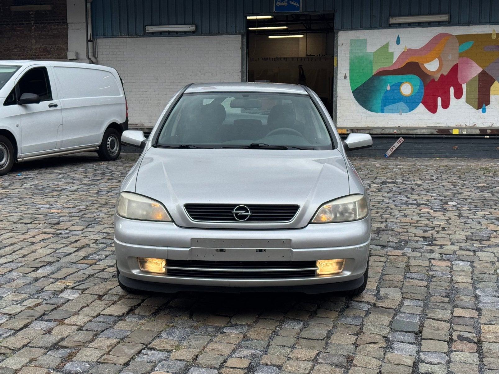 Opel Astra 1.4 Benzine 224.000 km/2000, Auto's, Opel, Stof, Zwart, 4 cilinders, Particulier