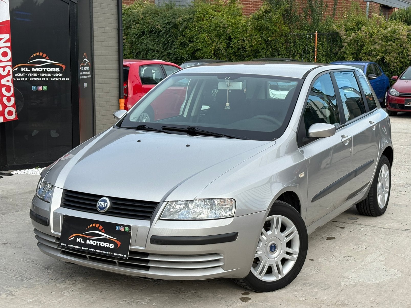 FIAT STILO 1.6i ESSENCE 59 000KM CARPASS 5 PORTES CARPLAY, Autos, Argent ou Gris, Achat, Boîte manuelle, Bleu